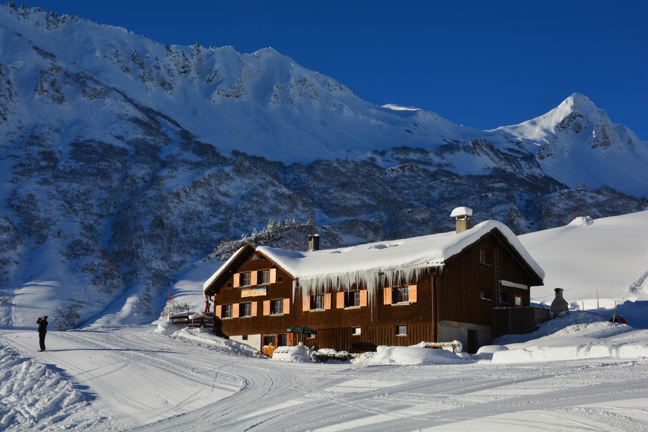 Alm - Chalet Domig Villa Дамулс Екстериор снимка